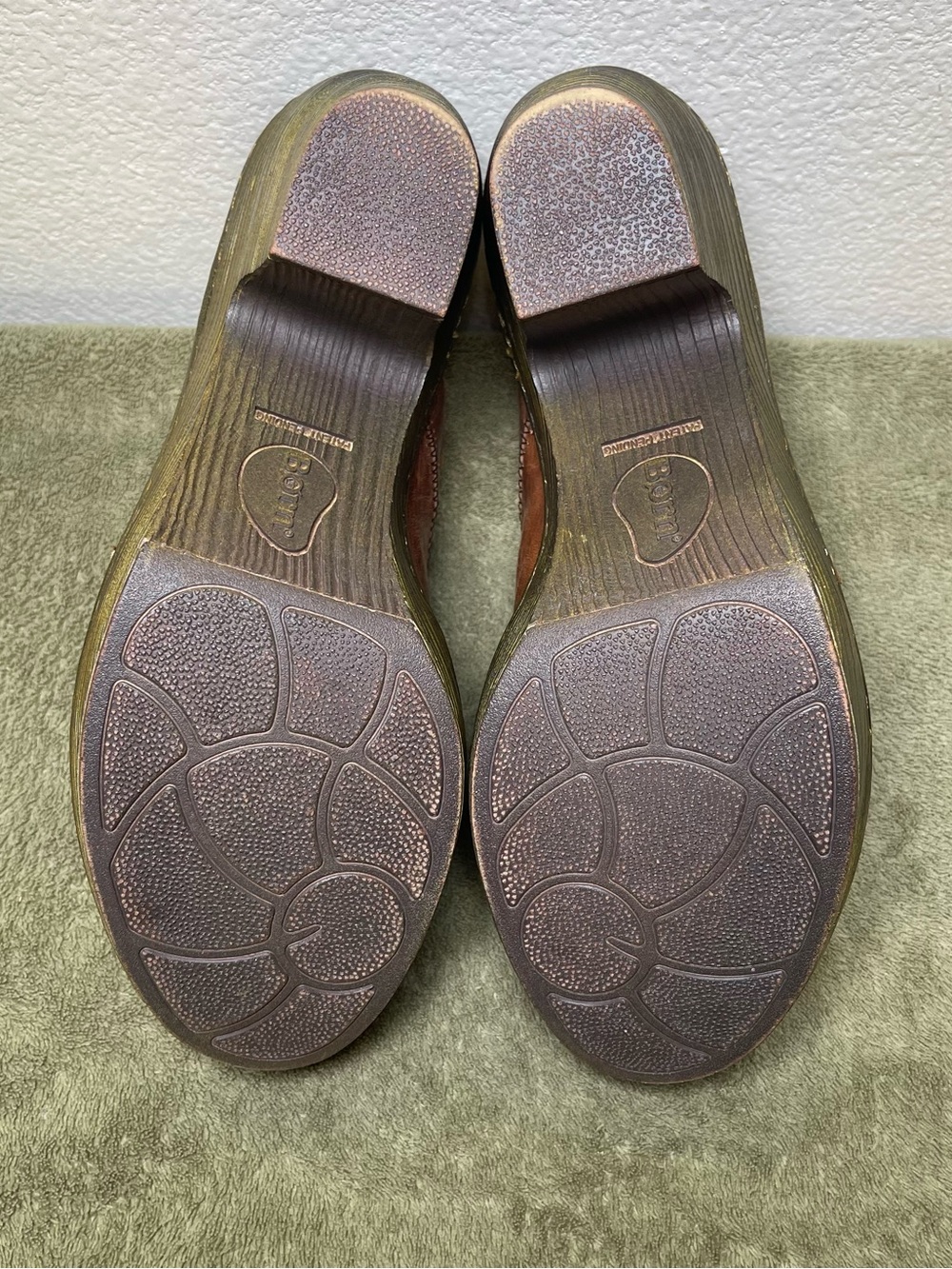Born Hand Crafted Womens Size 10M Brown Leather Patchwork Platform Clog Mules - Picture 7 of 9
